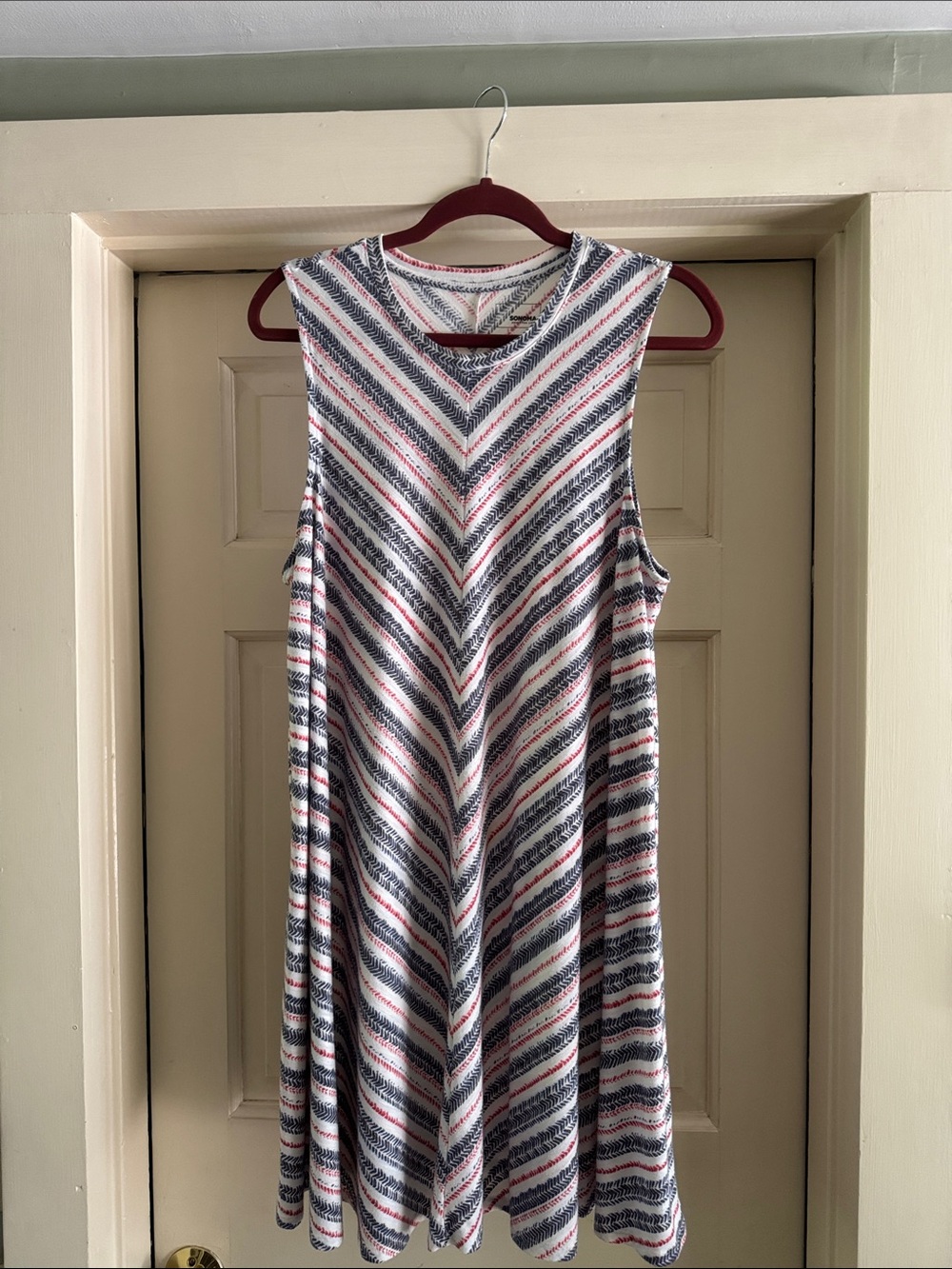Sonoma Sleeveless Chevron Stripe Swing Dress in White, Navy & Red